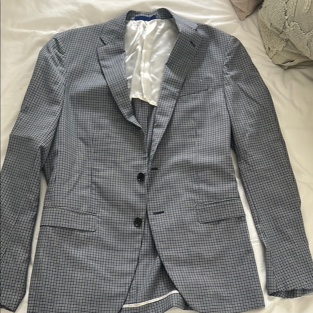 Caruso Gray Sport Coat with Modern Tailoring
